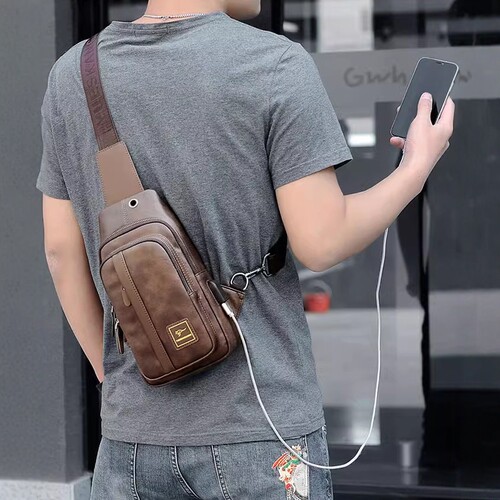 2025新款男土多功能潮牌防水胸包