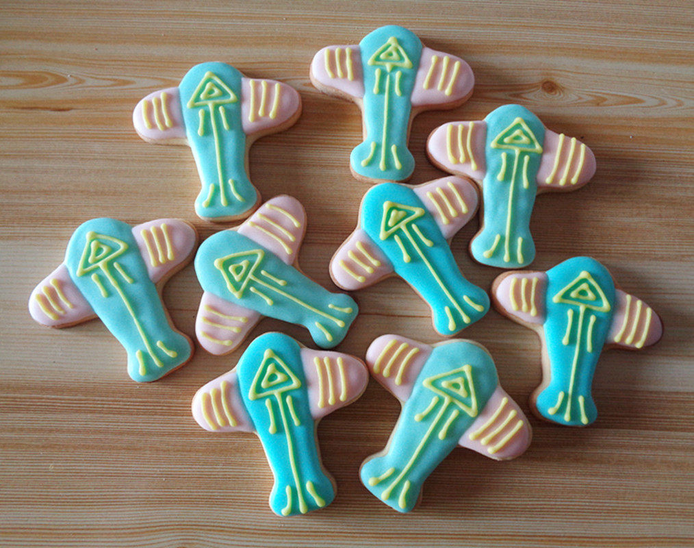 小飞机翻糖糖霜饼干定制 小 朋友创意生日礼物聚会甜品台分享零食