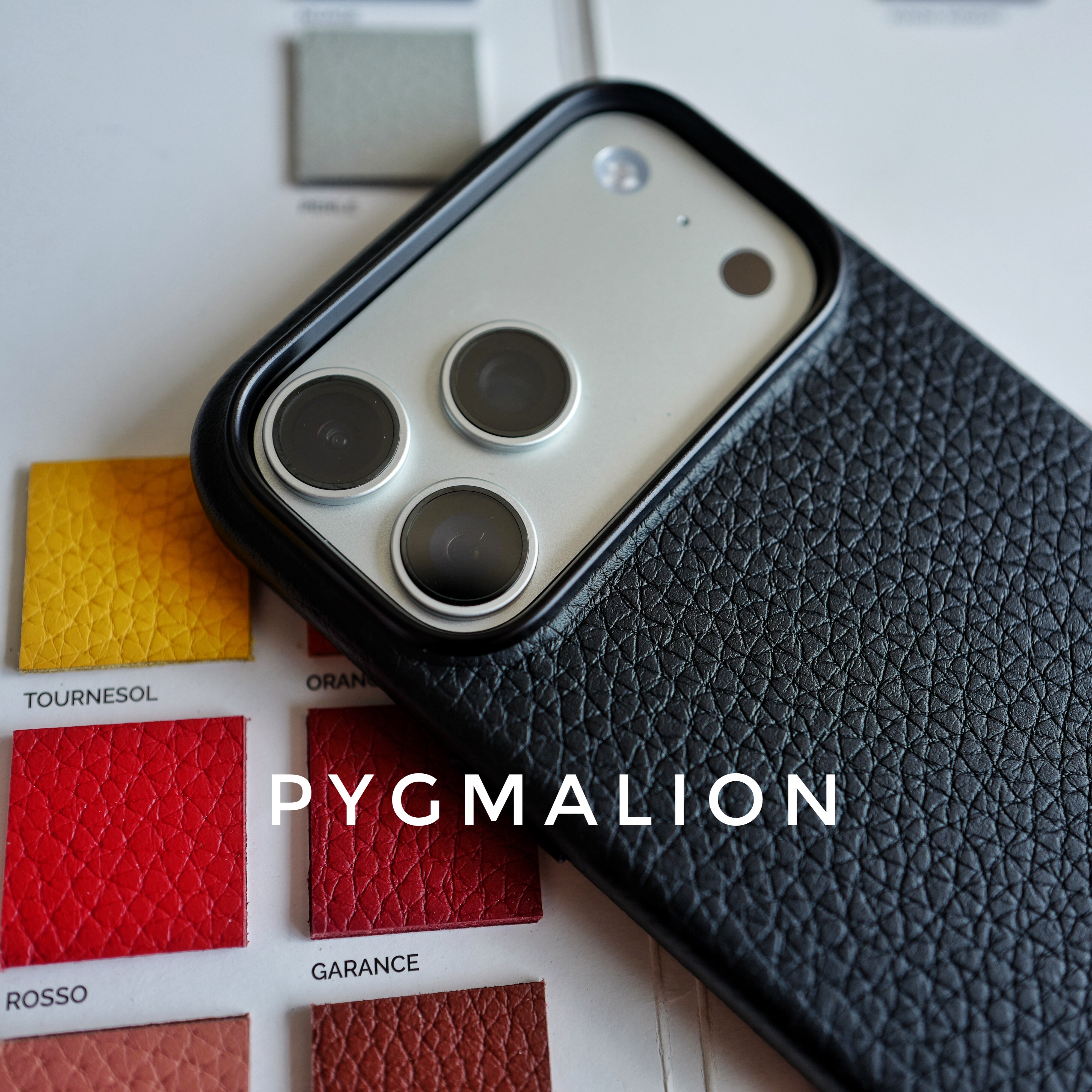 经典黑法国小牛皮适用于iPhone18promax手机壳18pro保护套17pro全包防摔磁吸ai按键相机键新款2026