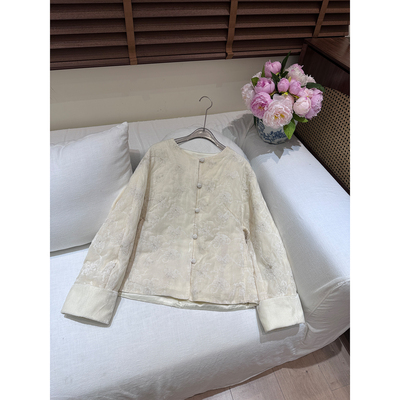 “白玉”2024秋冬圆领重工欧根纱金线刺绣温柔减龄国风棉服棉衣