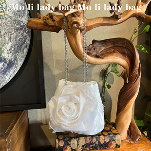 新中式淑女复古珍珠山茶花新娘包宴会包仙女斜挎腋下包小圆包女包