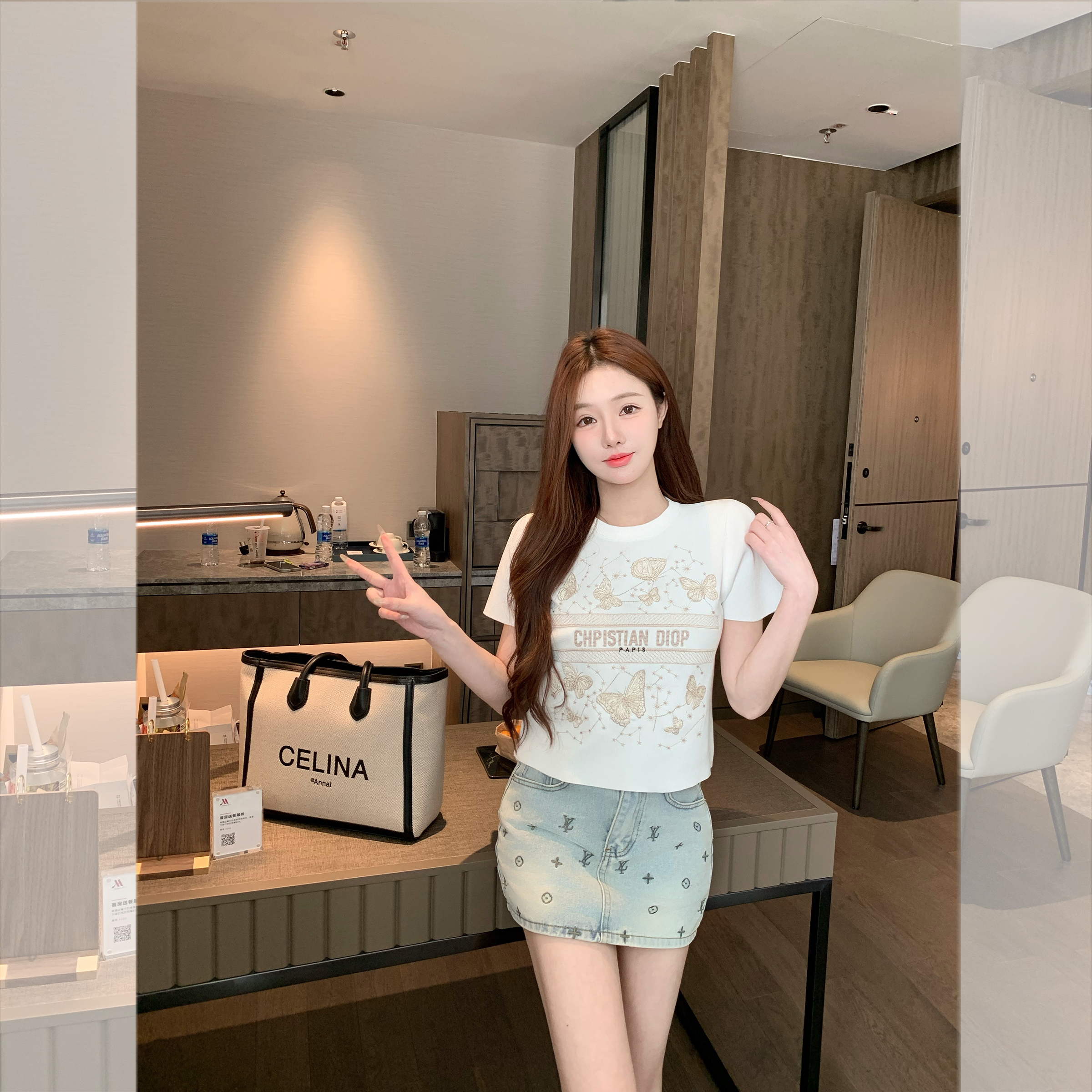 钟菲菲冰丝舒适针织衫T恤女短袖宽松上衣2025新款夏独特超好看