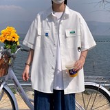 白色