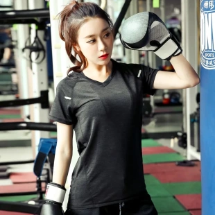 宽松瑜伽服 胖妹妹200斤健身上衣胖mm跑步夏装 大码 速干运动T恤女装