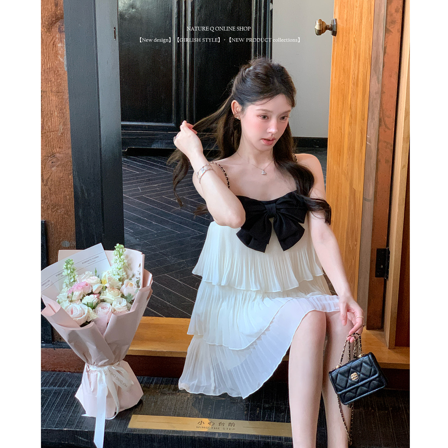 杨小卷小香风撞色蝴蝶结露背吊带裙纱裙连衣裙白色蛋糕裙度假裙子图片