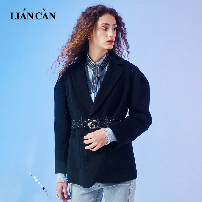 莲灿2021秋季新款气质修身烫钻