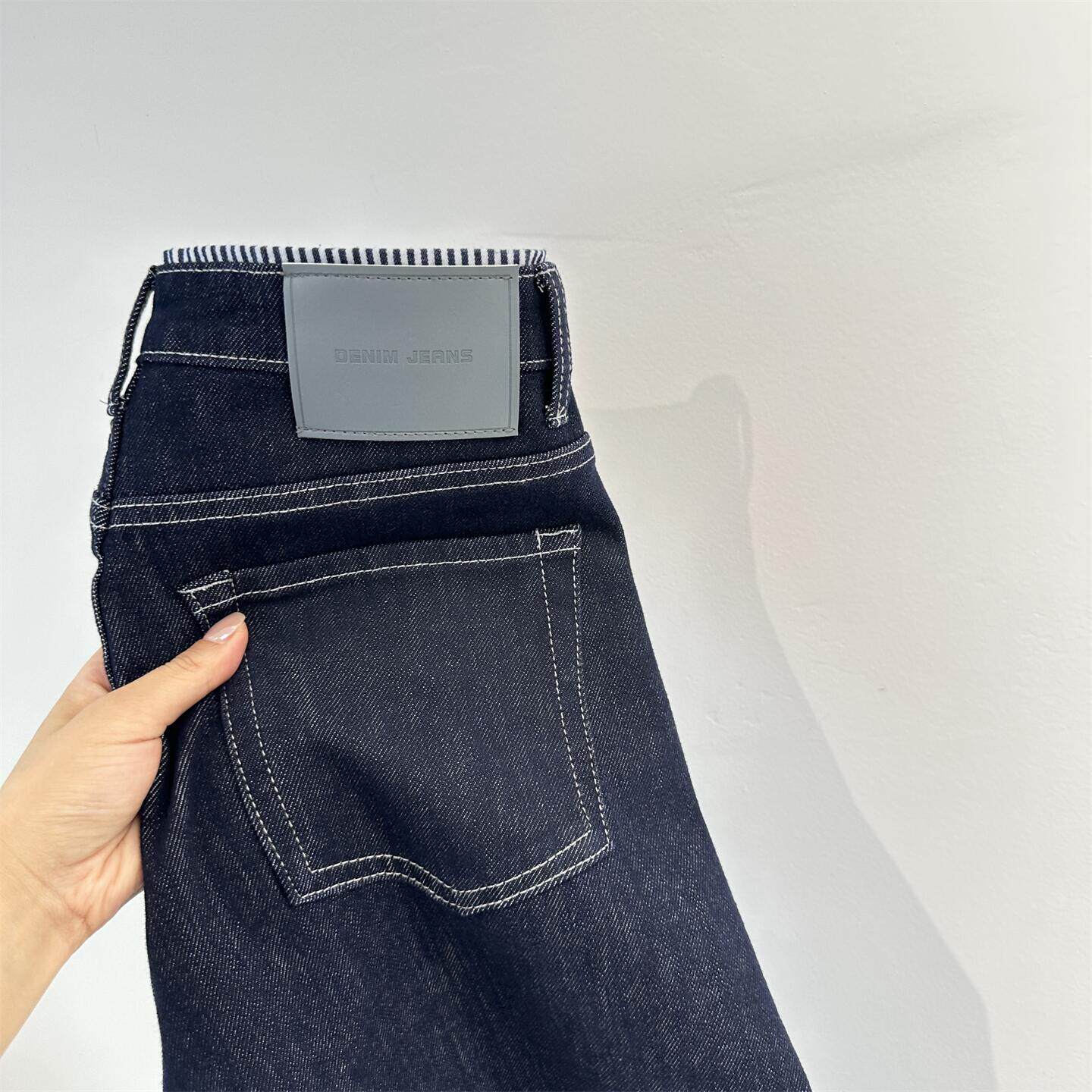 皮标阔腿牛仔裤女东大门秋季新款牛仔裤