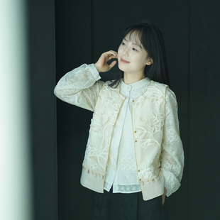 艾绘馆新中式 休闲国风盘扣坎肩 复古欧根纱立体植绒马甲背心女秋季