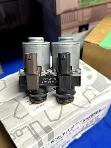 适用奔驰W222W223暖水阀