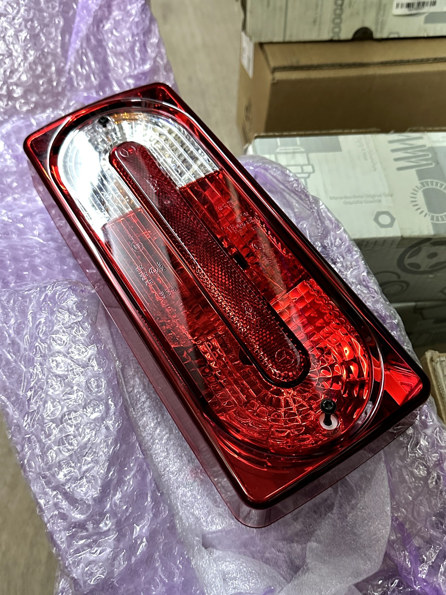 适用奔驰大g g500 g300 g320 g350 g200 g230  g63amg g400后尾灯