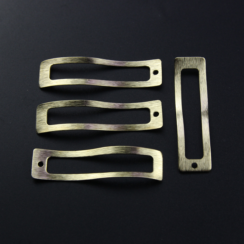 黄铜金属毛坯弯腰长方镂空11*45mm方框挂件 DIY饰品流苏吊坠配件