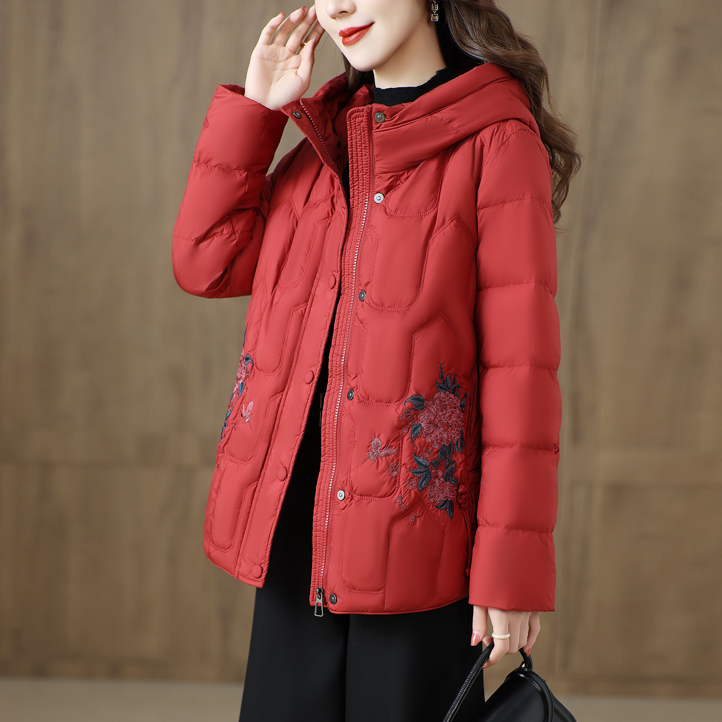 妈妈装加厚短款羽绒服