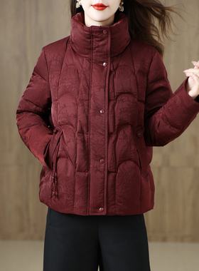 2025冬洋气立领加厚短款羽绒服女中老年妈妈装红色白鸭绒保暖外套