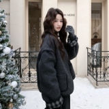 ()50羊毛正反两穿皮毛一体短外套2621-P185-K278，女装短外套，2C373