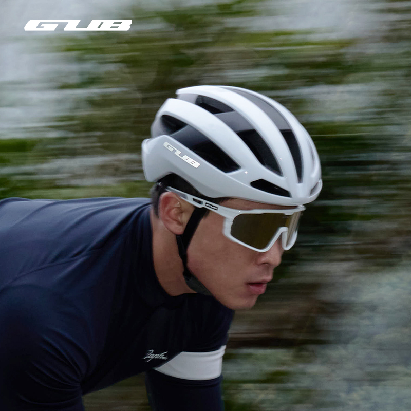 GUB骑行头盔3D打印一体安全帽