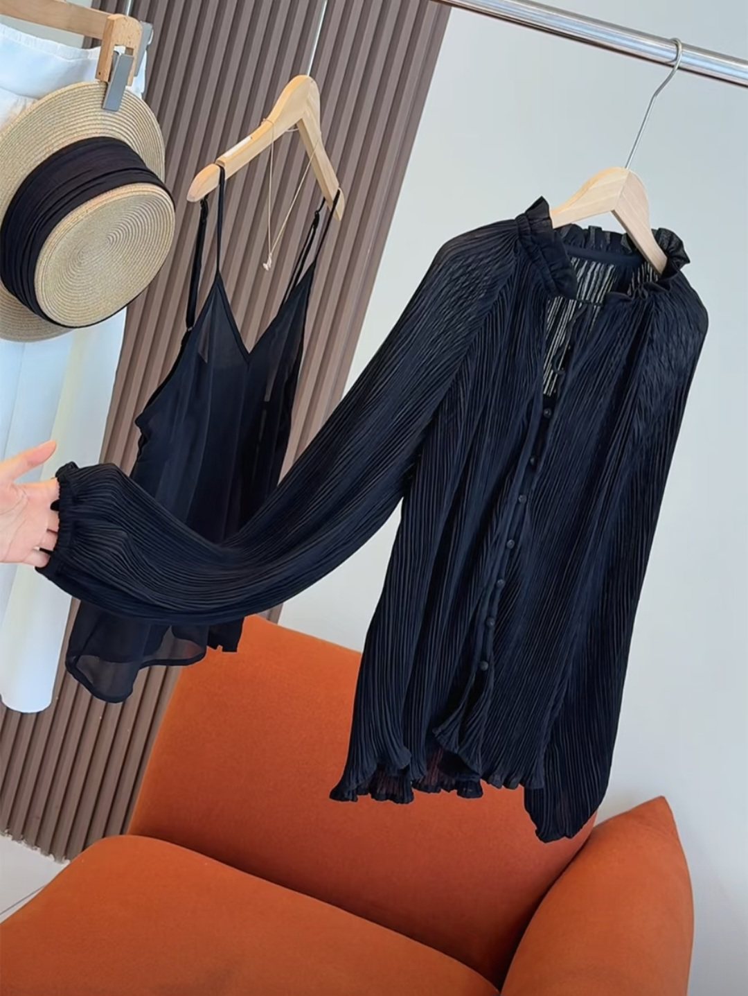 2025新款法式复古黑色法式宫廷款气质设计通勤约会浪漫衬衫上衣