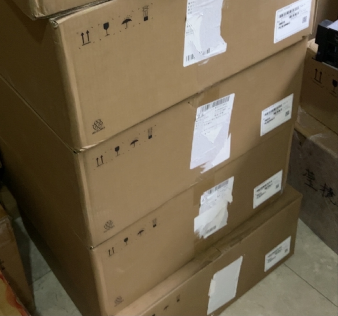 海康威视DS-8664NX-I9超脑录像机海康威视64路9盘位录像机