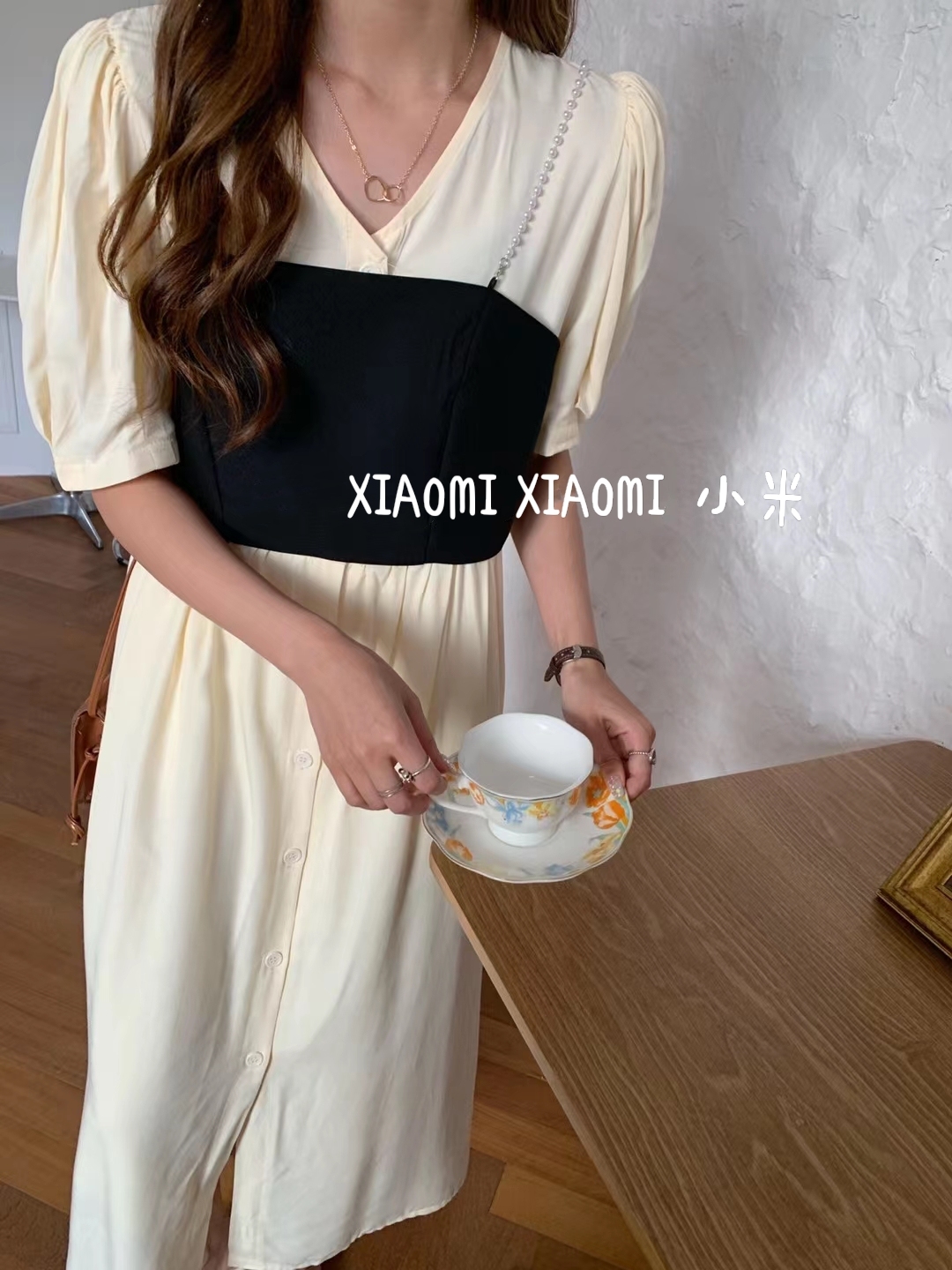 清!原89 韩版女气质休闲夏天吊带马甲背心纯色短袖连衣裙两件套装