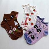 千寻女士短袜 出口日本单 千与 可爱卡通龙猫煤球工袜子成人