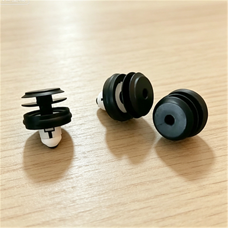 宝马19款GT新5系525 528 530 540 3系6系X5X7门板卡扣内饰板卡子图片