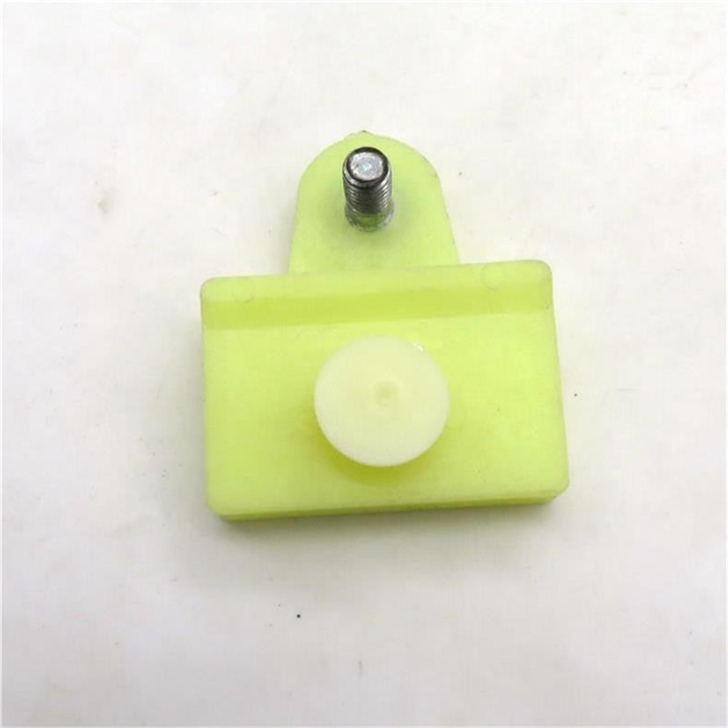 适用于货车江淮跃进小霸王凯马车门玻璃固定托架支架卡子卡扣胶卡