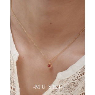 【木石有言】蔷薇S925纯银镀18K金简约复古红项链气质锁骨链颈链