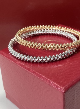 V金灵动铆钉手镯18k玫瑰金白金CNC高版轻奢男女款情侣手镯手环