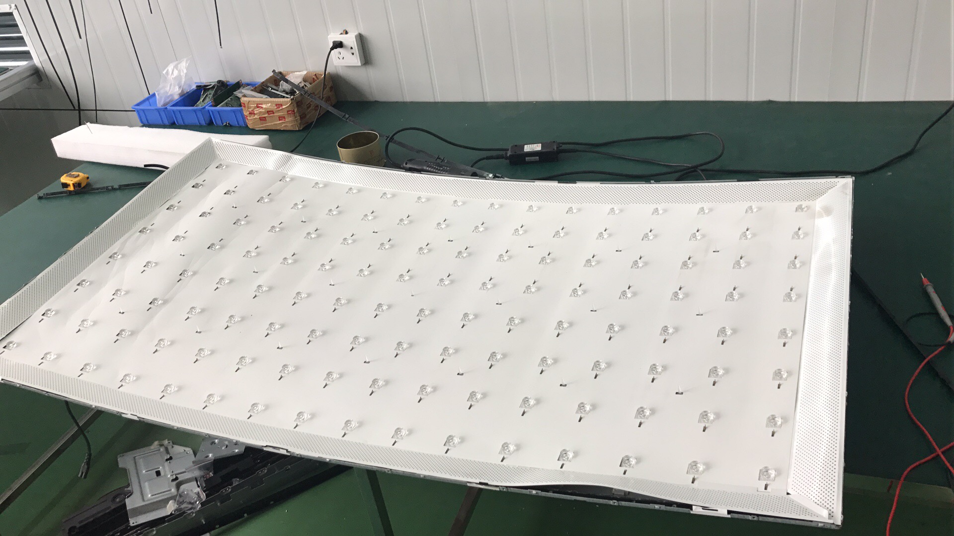 适用TCL Q65H8800S-CUDS灯条 16*8凹灯