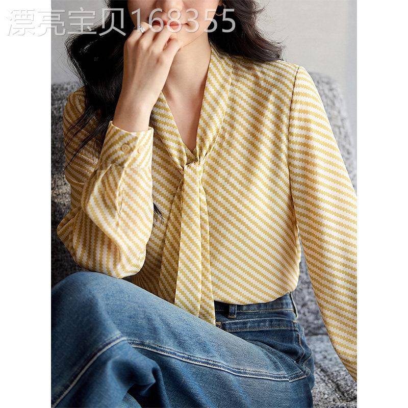 绿色蝴蝶结飘带长袖衬衫女2026春季新款法式风设计感波纹印花衬衣