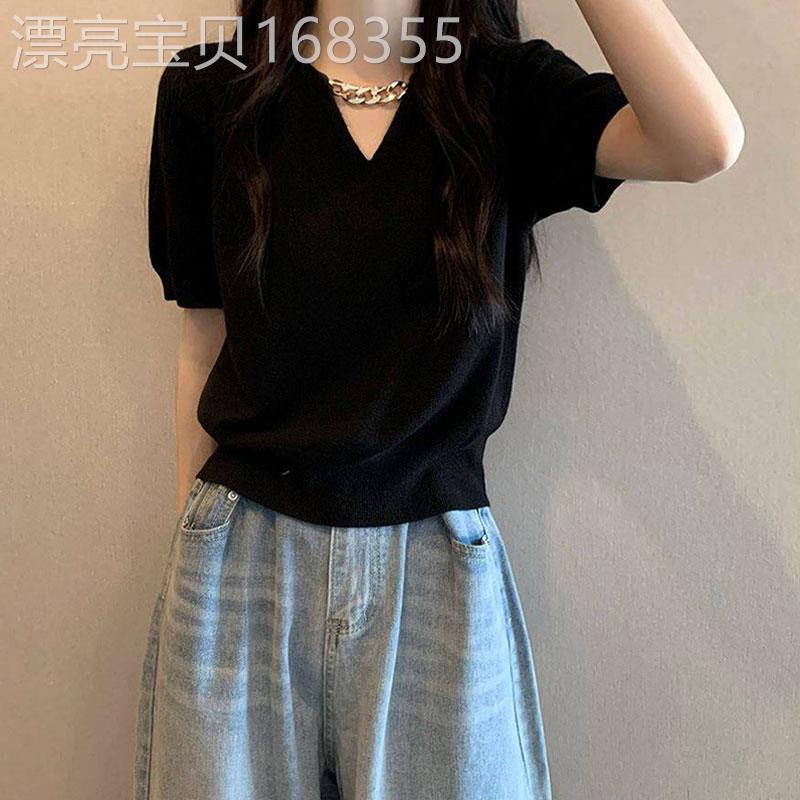 大尺码黑色V领短袖T恤女夏季2026年新款宽松洋派减龄超好看正肩上