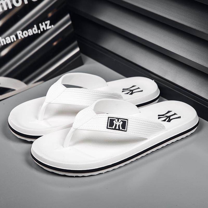 欧洲站男鞋轻奢潮牌时尚潮流耐穿防滑沙滩夏季新款人字拖鞋男白色