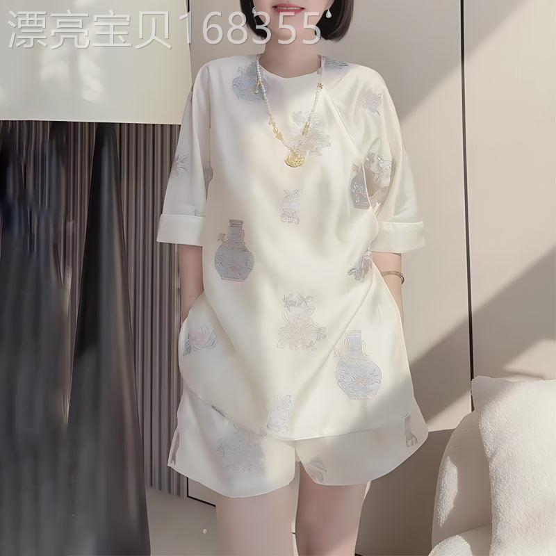 新中式国风别致刺绣套装女2026春季新款宽松显瘦斜襟上衣阔腿短裤