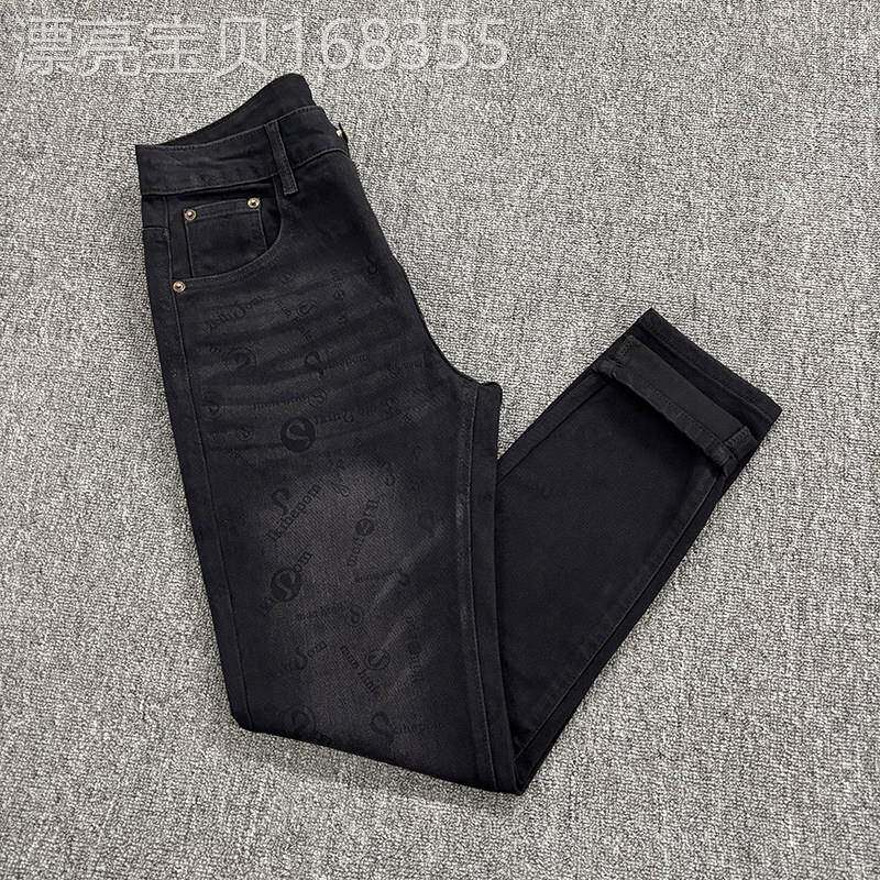 高端黑色字母印花男士牛仔裤潮流时尚轻奢百搭痞帅修身小脚九分裤