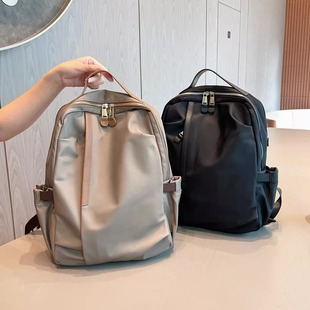 高级轻便旅游双肩包女2025新款 小众牛津布电脑通勤女士背包防水大