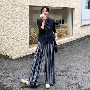 韩系通勤风马甲套装女2025秋新款时尚气质高级感条纹阔腿裤两件套图片