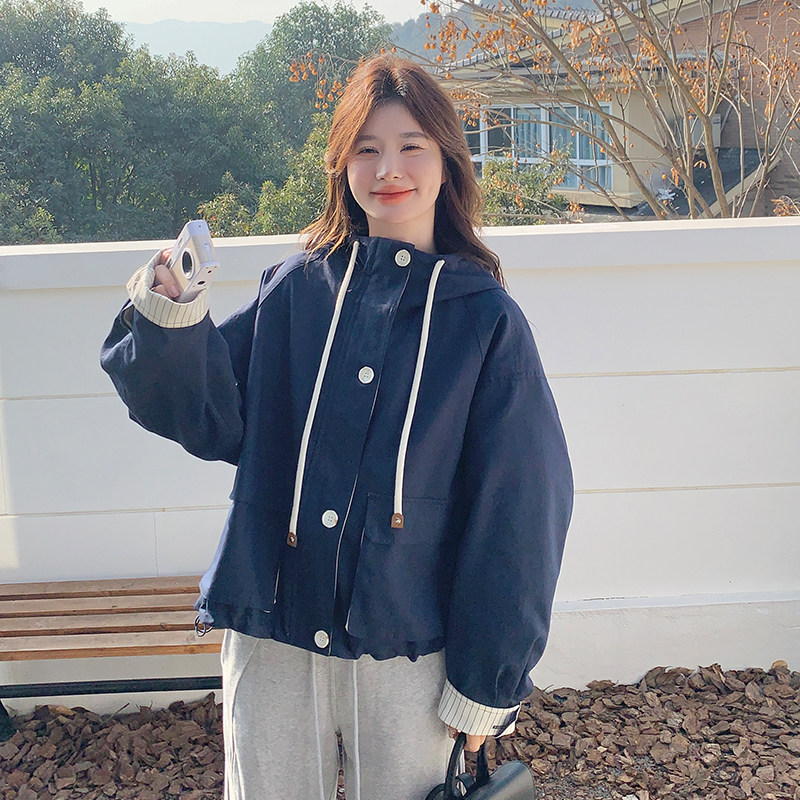 藏青色工装风衣外套女2025春季新款韩系学院风小个子连帽短款上衣,女装风衣,浙宝285（原212）