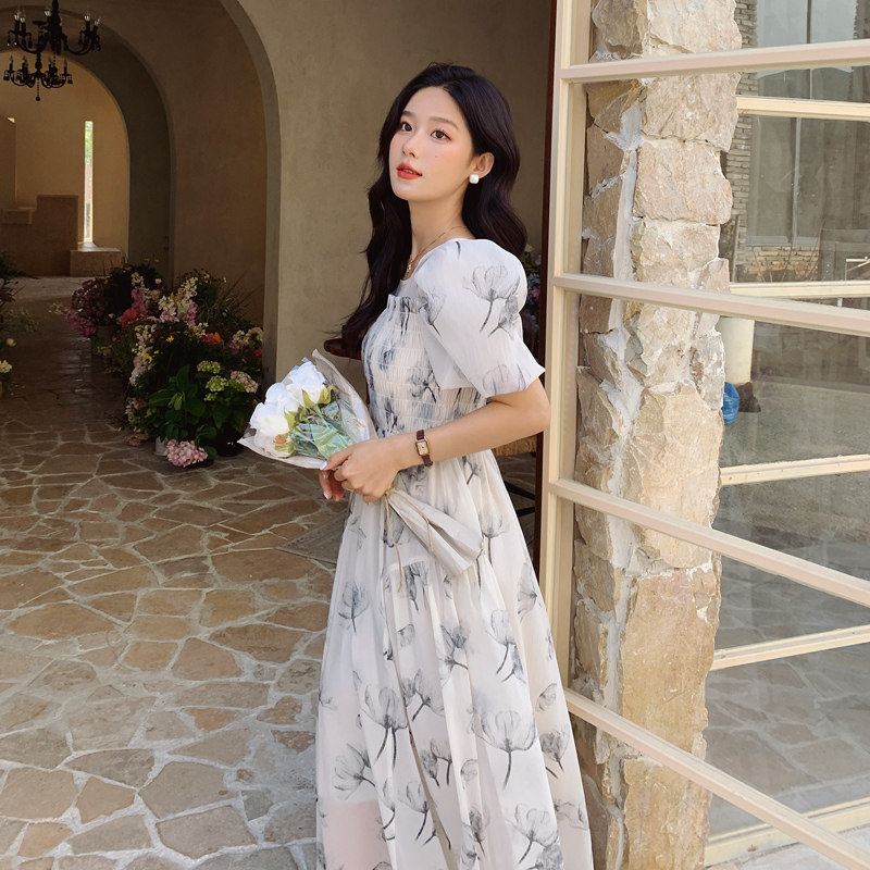 法式复古方领碎花连衣裙女2025夏新款高级感仙女气质网纱印花长裙,女装连衣裙,浙宝285（原212）