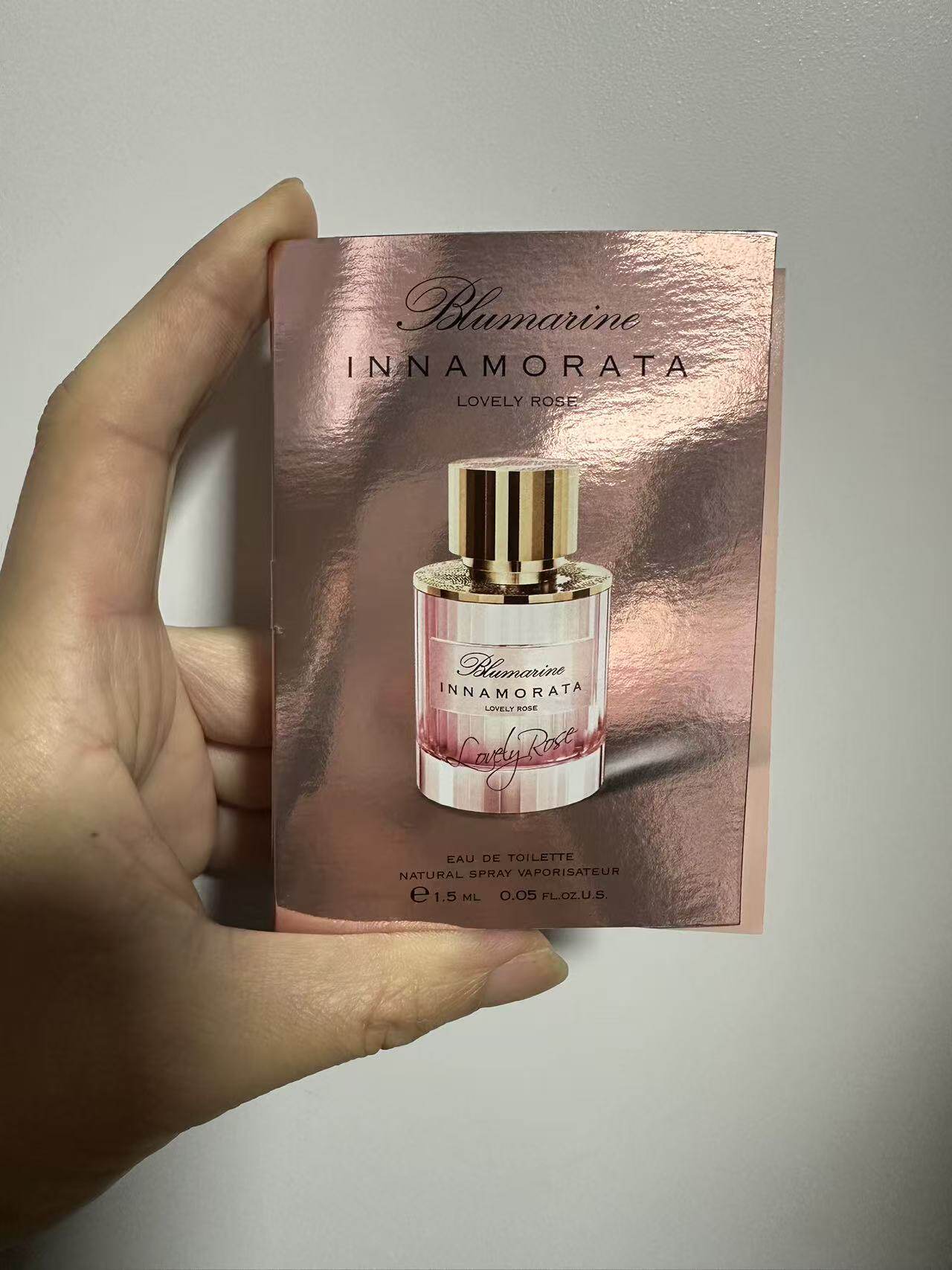 Blumarine Innamorata Lovely Rose可爱玫瑰女香试管1.5ml