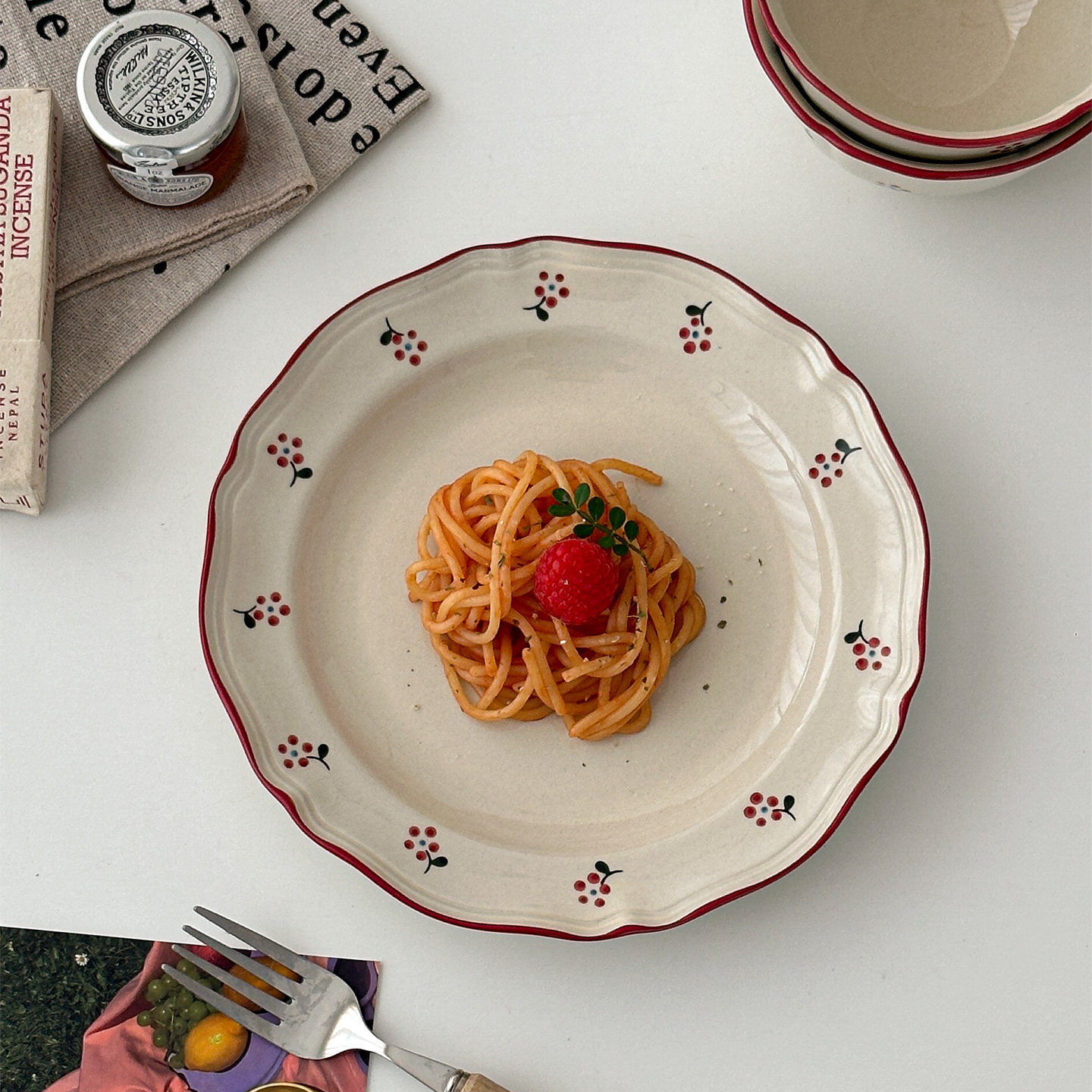 穆尼 中古碎花陶瓷盘釉下彩意面沙拉盘甜品盘鱼盘寿司盘新年餐具,餐饮具,盘,淘宝优惠券,粉丝福利购,淘宝优惠卷