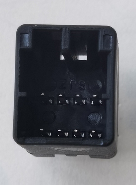 1565542-1汽车连接器8P插针座接插件PCB板端连接器对插175964-2