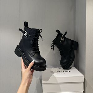 真皮中跟马丁靴女英伦风2024秋冬新款复古欧货爆款厚底布洛克短靴