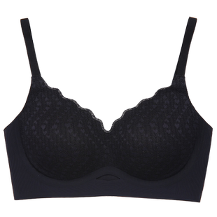 【拍两件168元】百分百感觉蕾丝B中薄聚拢软舒适无痕内衣文胸3022