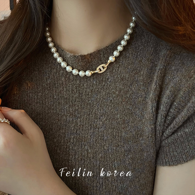 设计感猪鼻子珍珠项链