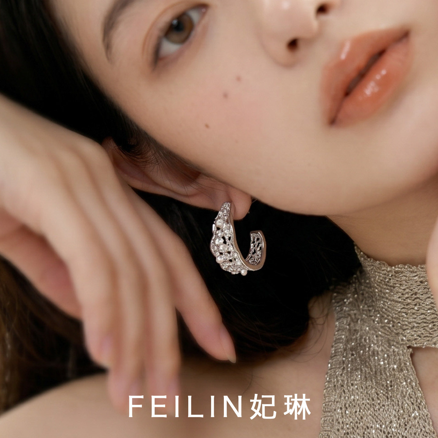 珍珠半环耳环女2026新款耳钉银色银针独特漂亮高级感轻奢气质耳饰