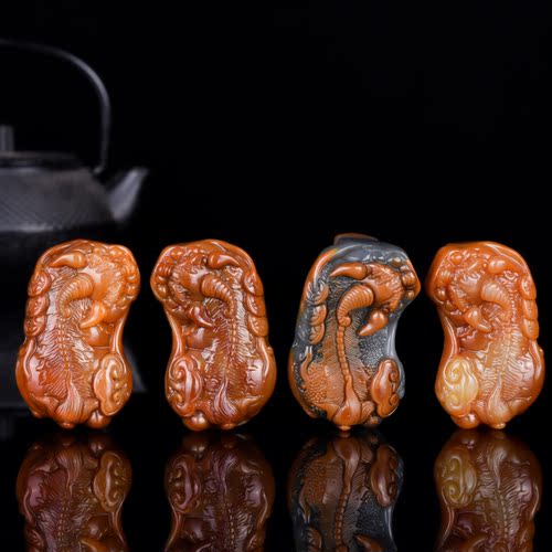 云南天然貔貅招财护主腰扣黄龙玉