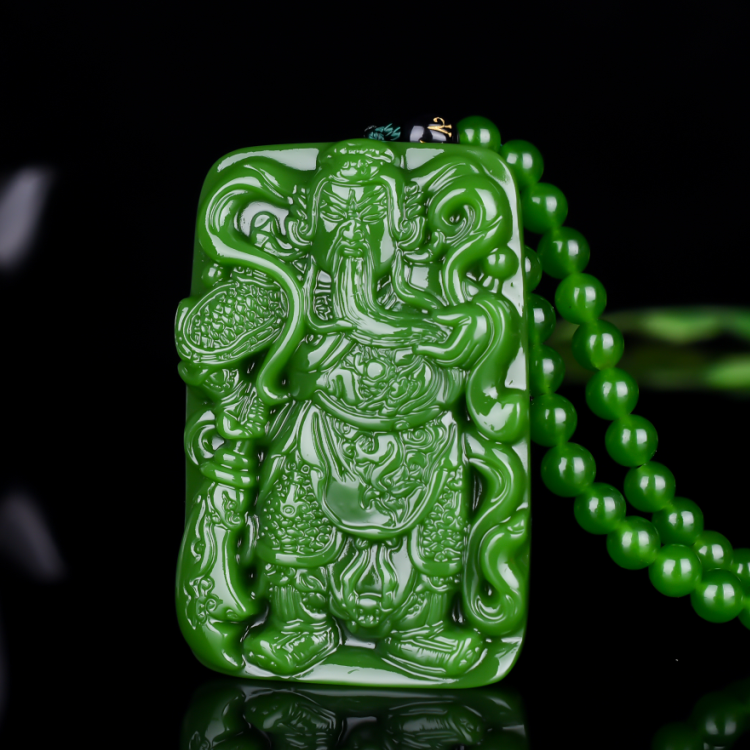 天然新疆和田玉碧玉关云长武财神男士关公玉牌项链吊坠关羽关公