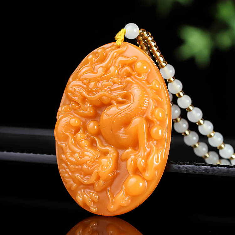 龙牌吊坠和田玉男款生肖龙