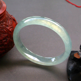 天然正品缅甸翡翠手镯a级冰种浅绿正阳绿通透玉镯子女款