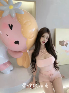 粉色白色自带胸垫交叉挂脖纯欲背心性感修身显瘦辣妹无袖吊带上衣