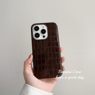 BananaCase高级感复古棕色鳄鱼格纹适用16promax苹果15pro手机壳iPhone14超薄半包11皮质12pro个性 保护套13软